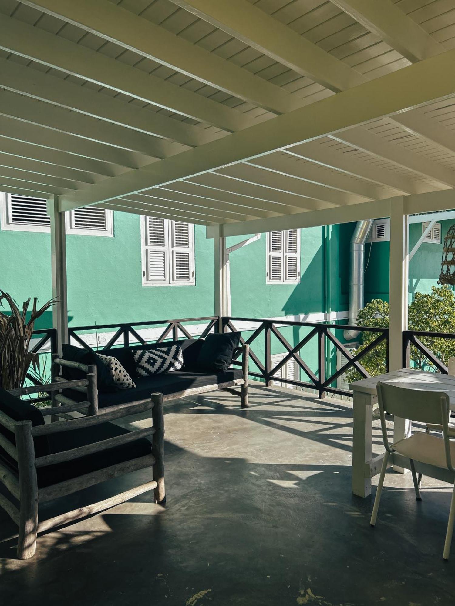 Bijblauw Hotel Willemstad Exterior photo
